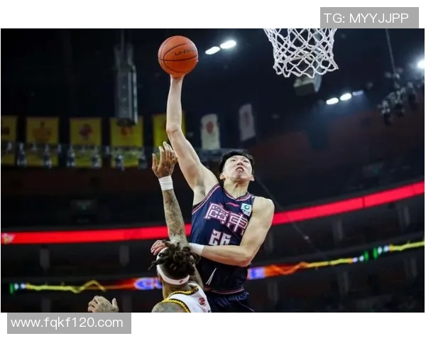 周琦在CBA季后赛中突破个人纪录,助球队晋级决赛